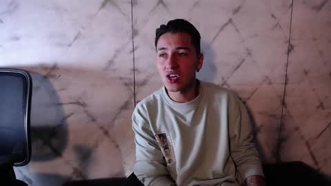 Snapshot of andyjoy_ chatting on 01.05.26 Andy Joy online show from 01.05.26