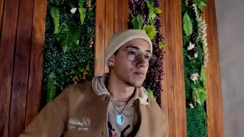 Snapshot of andyjoy_ chatting on 01.19.26 Andy Joy online show from 01.19.26