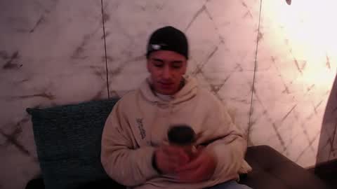 Snapshot of andyjoy_ chatting on 02.11.26 Andy Joy online show from 02.11.26