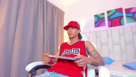 Snapshot of andykings_1 chatting on 05.29.26 Andy Kings online show from 05.29.26