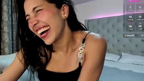 Andrea online show from 12.31.24