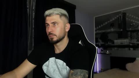 Magic Andy online show from 12.21.25