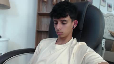 andyxibrat online show from 04.18.26