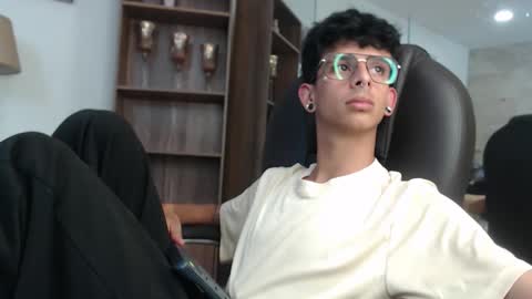 andyxibrat online show from 04.18.26