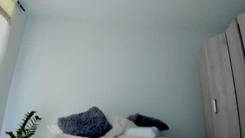 Snapshot of andyylove_jk chatting on 06.14.26 Andy online show from 06.14.26