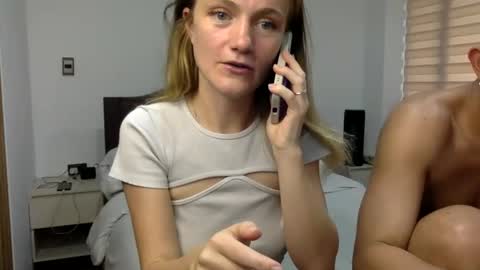 Snapshot of andyzuzka chatting on 11.15.25 andyzuzka online show from 11.15.25