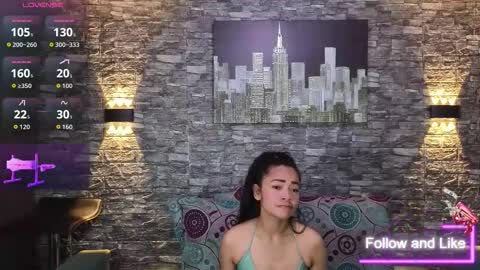 Snapshot of aneljones chatting on 09.23.25 Anell online show from 09.23.25
