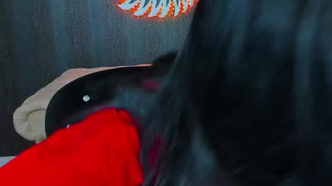 Anne online show from 12.25.24