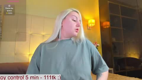 Anet Dream online show from 04.04.26