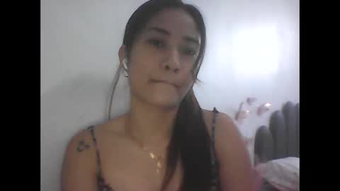 Snapshot of ange011 chatting on 04.04.26 ange011 online show from 04.04.26