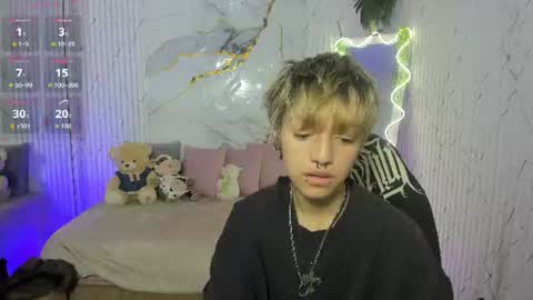 Snapshot of angeel_tay chatting on 06.16.26 angeel_tay online show from 06.16.26