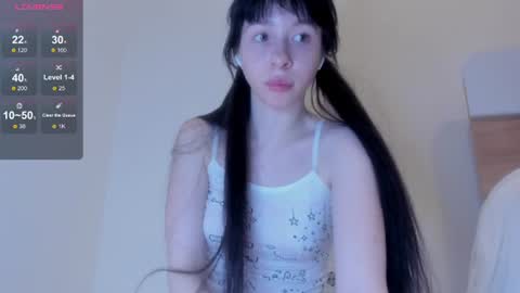 Snapshot of angeiees_ chatting on 07.05.26 Alice online show from 07.05.26