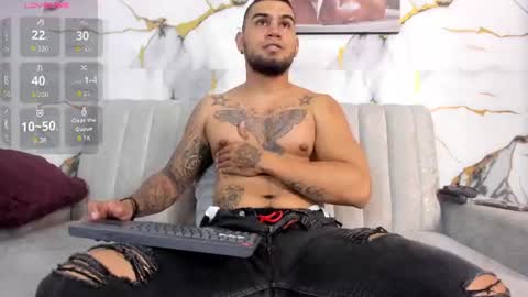 Snapshot of angel__tattoo chatting on 07.08.26 angel__tattoo online show from 07.08.26