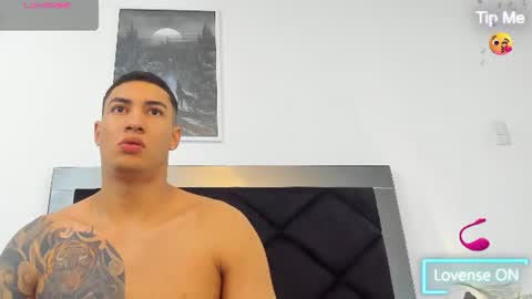 Snapshot of angel_adamx chatting on 07.12.26 Angel online show from 07.12.26