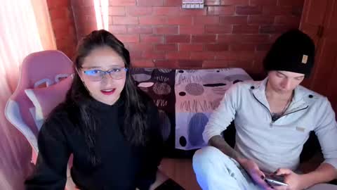 Angel y Yessi online show from 01.15.25