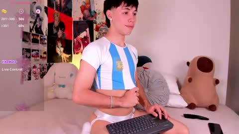 Snapshot of angel_bless19 chatting on 06.29.26 Angel help me with 100 thumbs up online show from 06.29.26