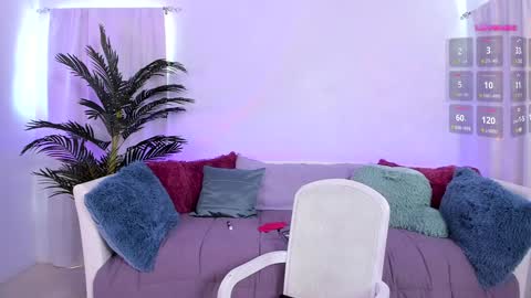 Snapshot of angel_claire chatting on 02.05.25 Claire - be back soon online show from 02.05.25