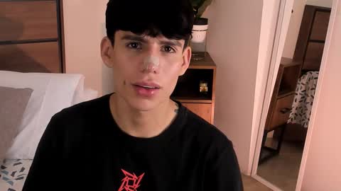 Snapshot of angel_eros_ chatting on 03.05.26 Angel online show from 03.05.26