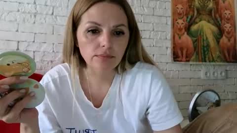 Snapshot of angel_girllovemy chatting on 06.10.26 ANGEL online show from 06.10.26