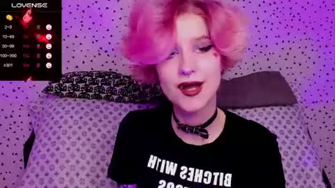 Snapshot of angel_julles chatting on 07.10.26 Angel Dust online show from 07.10.26