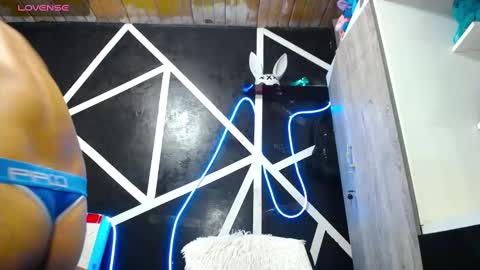 Angel online show from 02.21.25