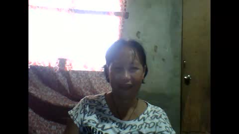 angel_maria123 online show from 10.30.25