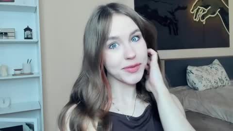 SofiaSofi online show from 05.25.26