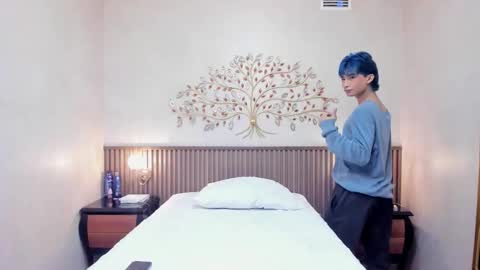 Angel  online show from 11.15.25