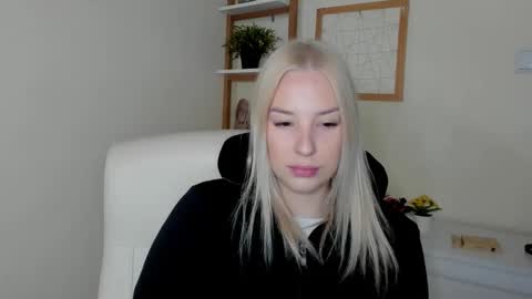 Angela online show from 02.03.26