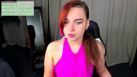 Snapshot of angela_coy chatting on 10.17.25 angela_coy online show from 10.17.25