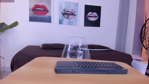 A N G E LA.  online show from 01.12.26