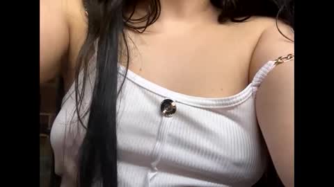 Snapshot of angela_lexxy chatting on 11.11.25 call me lexxy online show from 11.11.25