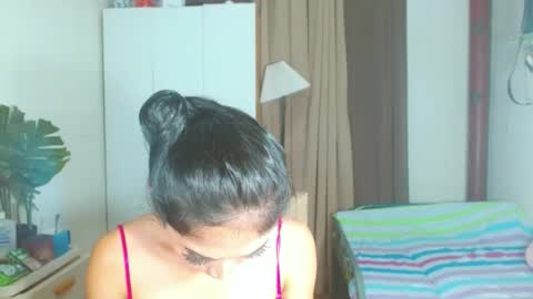 Snapshot of angela_mccollins chatting on 12.26.24 angela online show from 12.26.24