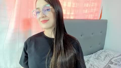 Snapshot of angela_nix chatting on 09.23.25 angela_nix online show from 09.23.25