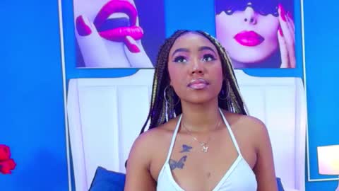 Angela Roberts online show from 11.03.25