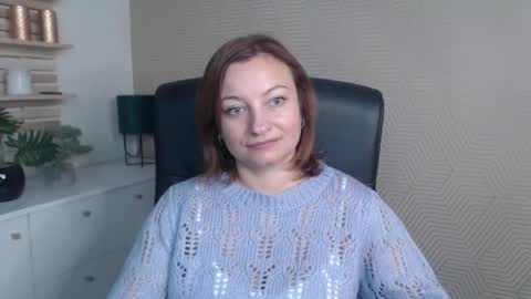 Angela online show from 10.22.25