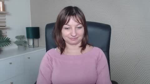 Snapshot of angela_samt chatting on 02.02.26 Angela online show from 02.02.26