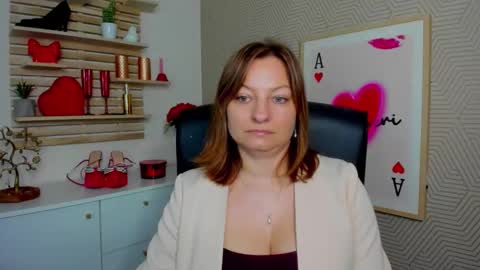 Angela online show from 04.28.26