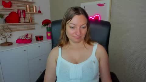Angela online show from 06.12.26