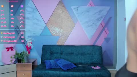 Angela online show from 03.06.25