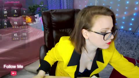 Angela online show from 01.08.25