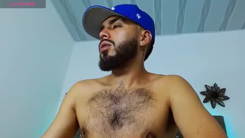 Angel online show from 03.11.25