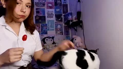 tell me bunny online show from 01.17.26