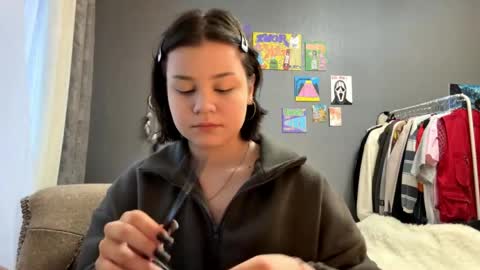 angelcatier online show from 04.21.26