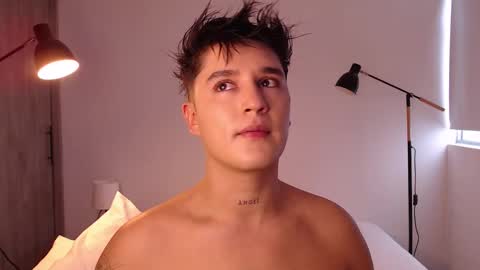 Snapshot of angelcossio chatting on 10.26.25 Angel online show from 10.26.25