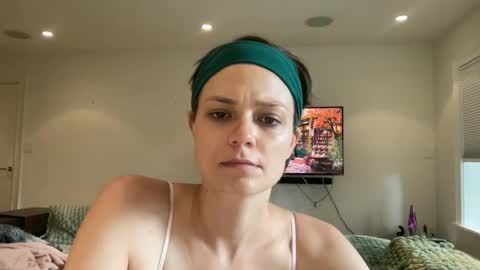 angeleleven11 online show from 09.28.25