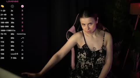 Snapshot of angeles_08 chatting on 06.18.26 Angel online show from 06.18.26
