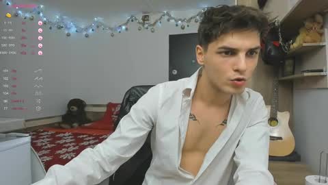 Snapshot of angelfrank chatting on 12.31.24 Frankie  online show from 12.31.24