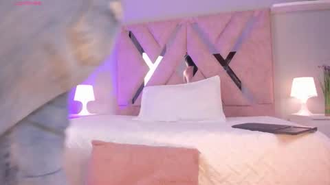 Angelica Cross online show from 11.13.25