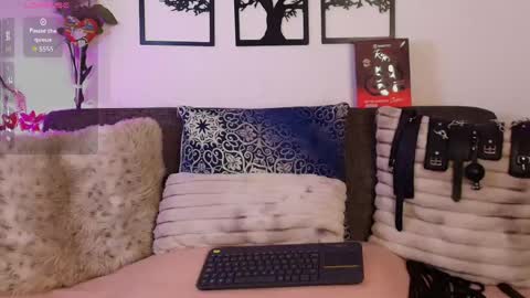 Snapshot of angelica_mature49 chatting on 05.11.26 Angelica online show from 05.11.26